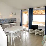 Delphino - Rei250 By Interhome *