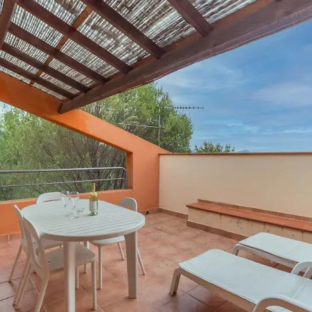 Delphino - Rei250 By Interhome